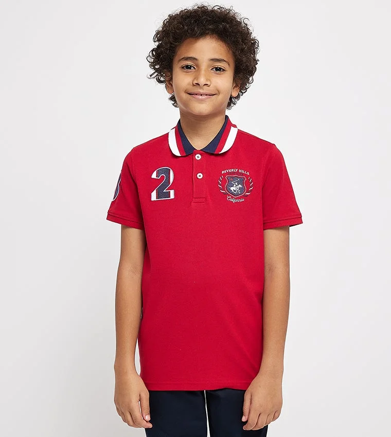 Short-sleeved polo t-shirt